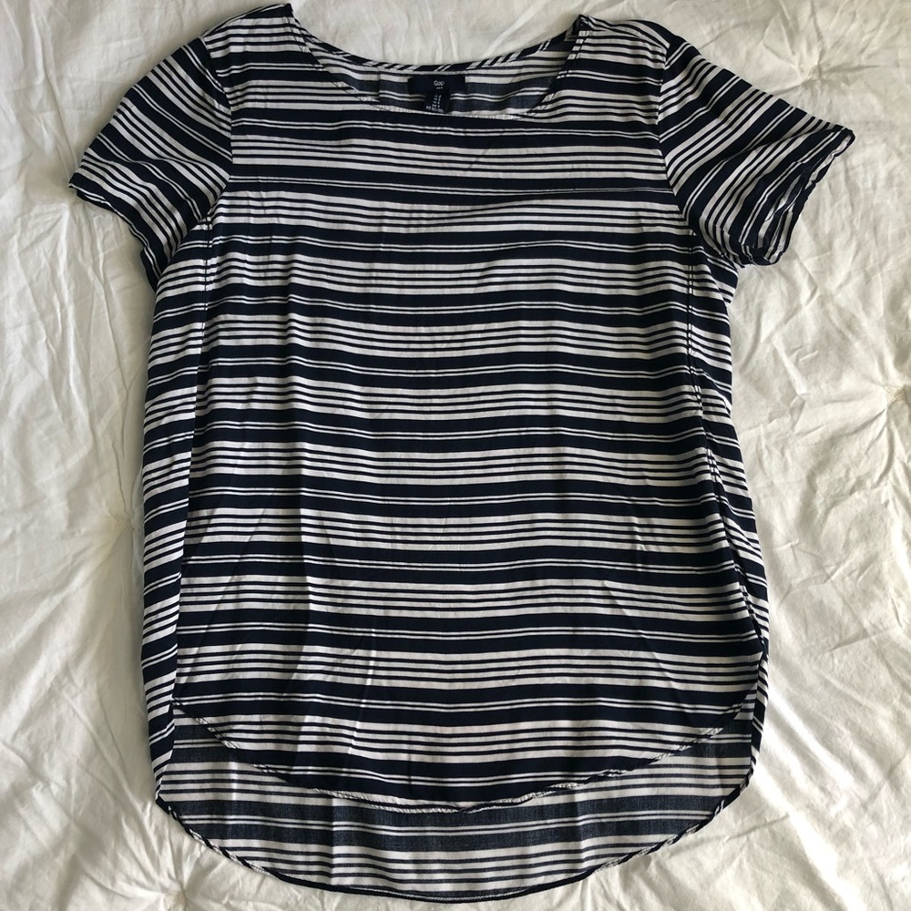 GAP Navy and white striped scoop neck shirt